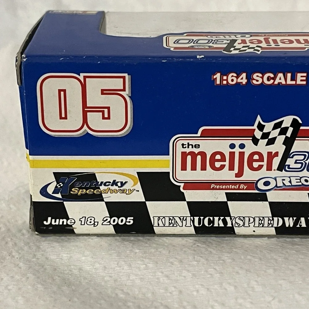 Kentucky Speedway Meijer 300 NASCAR Oreo Die-Cast Car 2005 Sealed in Box